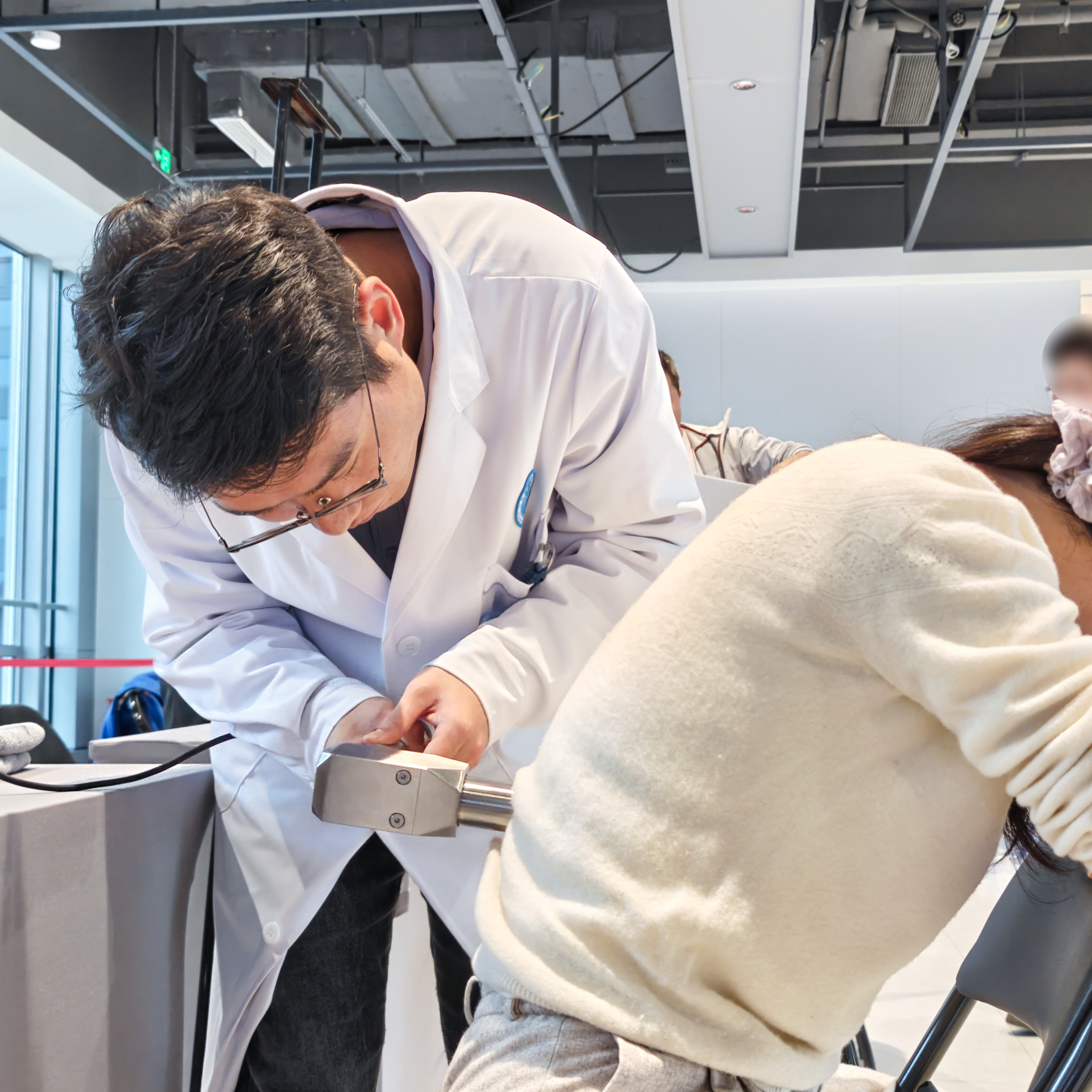 肩颈腰腿痛门诊